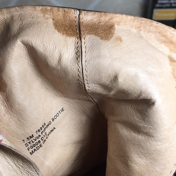 Frye Sylvia Piped Black Leather Booties Size 7.5 - Picture 8 of 8